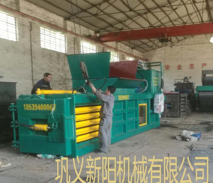 全自動廢紙打包機和金屬打包機的區(qū)別是什么呢